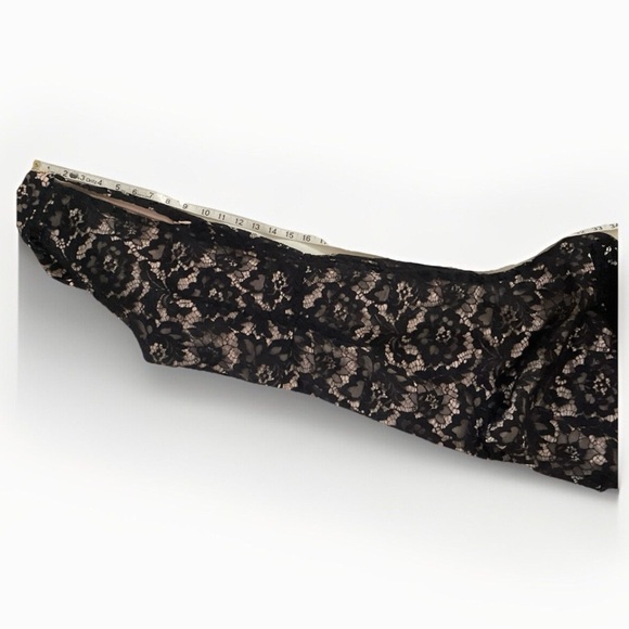 JULIA JORDAN Women's Black/ Nude Wide Leg Lace Halter Jumpsuit Suze 12 N… - Picture 11 of 12